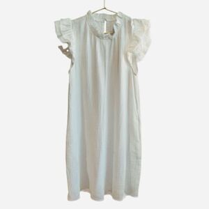 NWT 🌸 Victoria Dunn White Ruffle Sleeve Dress
